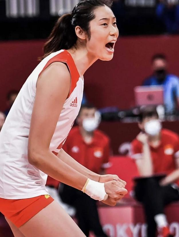 LOL电竞平台 -赛后辽宁本钢调整名单以备意甲，豪取连胜环节打磨，球迷炸锅，训练强度明显提升的简单介绍