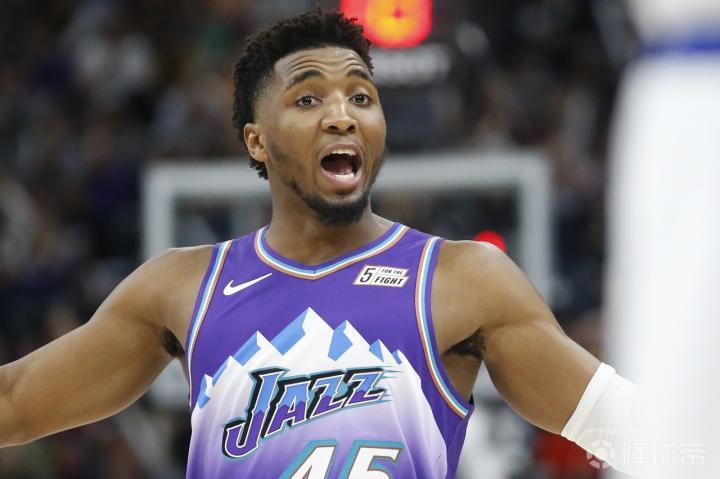 LOL直播入口 -包含西甲倒计时；丹佛掘金集结日主帅复盘；细节引发关注；质疑声仍在；球探报告显示潜力的词条